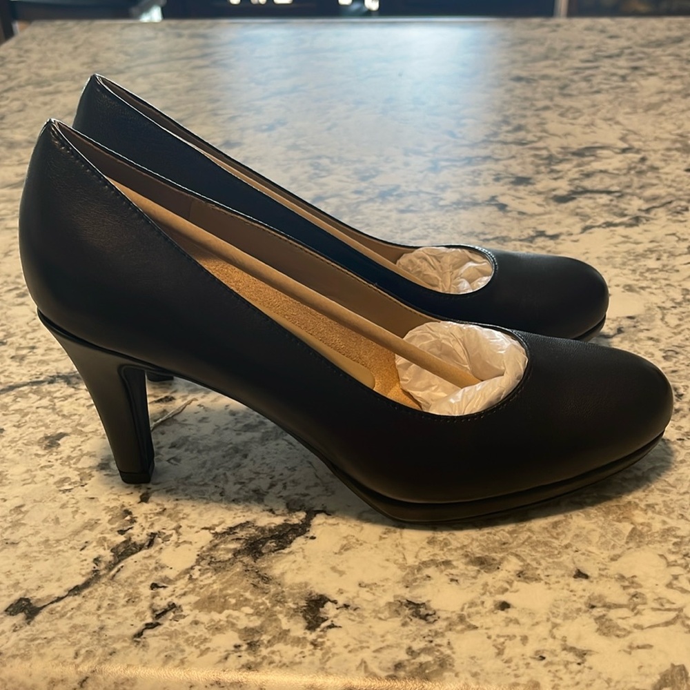 Naturalizer Black Michelle Pump New